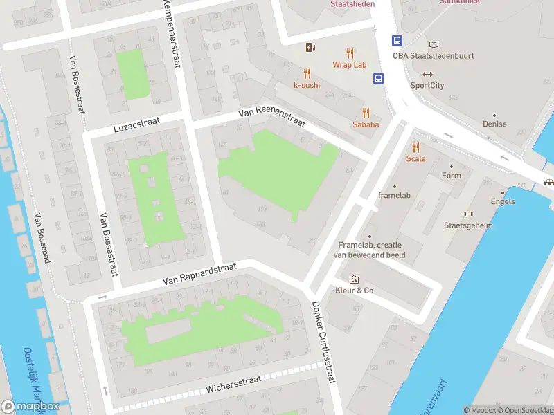 Ambulance met grote spoed naar de Van der Palmkade in Amsterdam