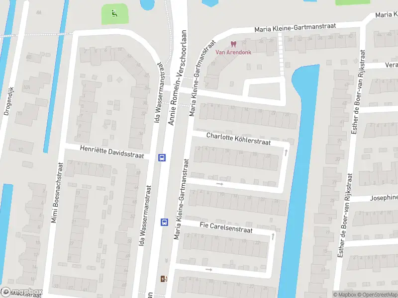 Ambulance met gepaste spoed naar de Charlotte Köhlerstraat in Spijkenisse