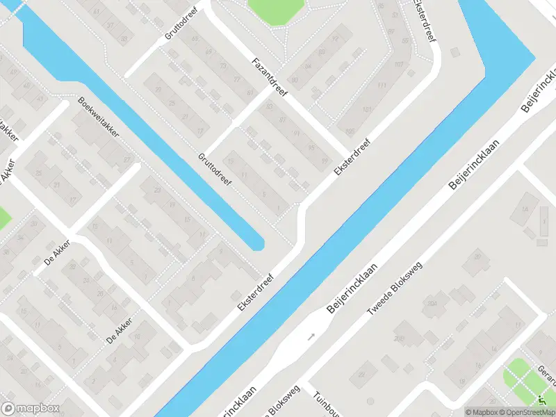 Ambulance met grote spoed naar de Gruttodreef in Waddinxveen