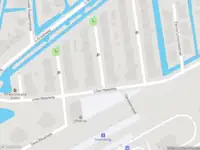 Ambulance met gepaste spoed naar de Andrej Sacharovstraat in Rotterdam