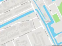 Ambulance met grote spoed naar de Bouwen Heijnszstraat in Edam