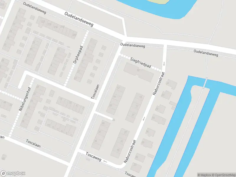 Ambulance met gepaste spoed naar de Toscalaan in Hoogvliet Rotterdam
