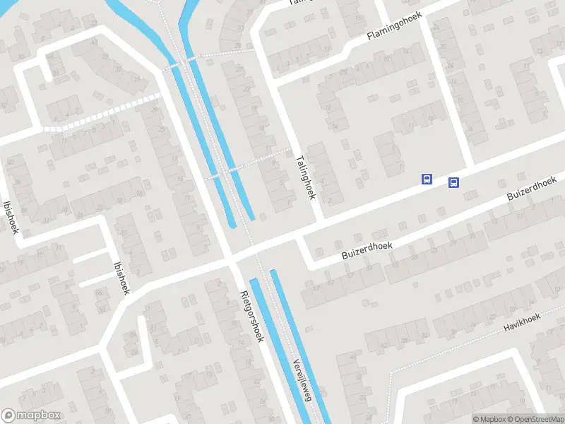 Ambulance met gepaste spoed naar de Hoeklaan in Spijkenisse