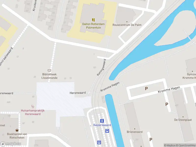 Brandweer met grote spoed naar de Koningswaard in Rotterdam vanwege afgaan automatisch brandalarm