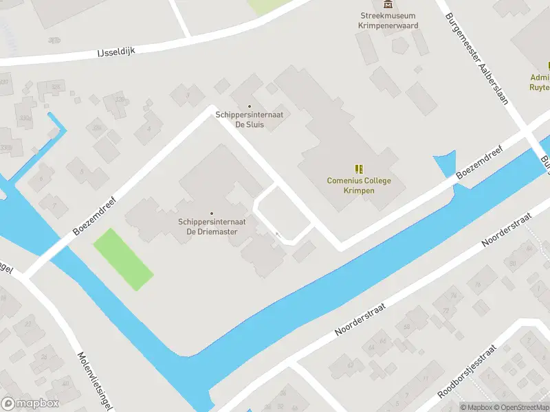 Ambulance met gepaste spoed naar de Boezemdreef in Krimpen aan den IJssel