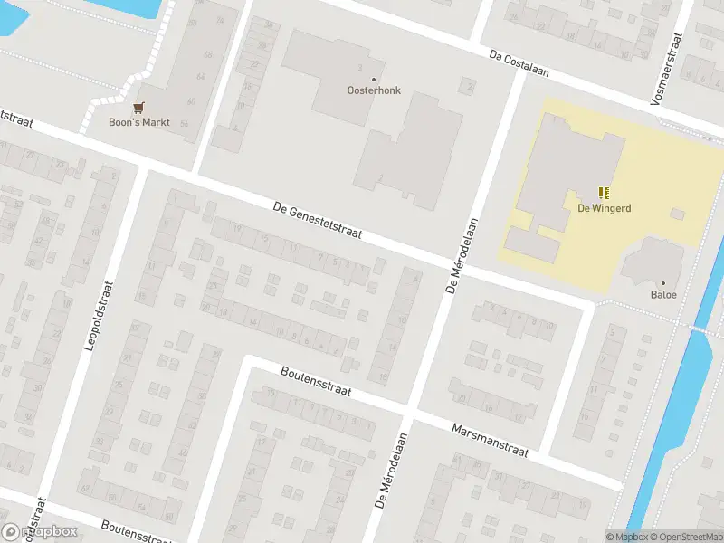 Ambulance met grote spoed naar de De Genestetstraat in Ridderkerk