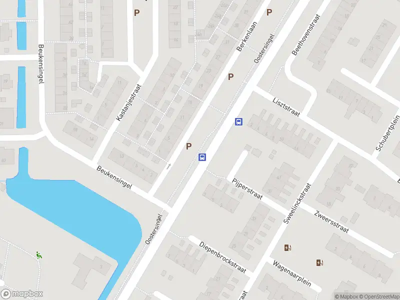 Ambulance met grote spoed naar de Oostersingel in Berkel en Rodenrijs