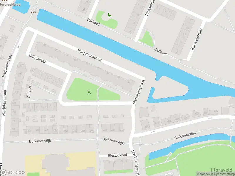Ambulance met gepaste spoed naar de Marjoleinstraat in Amsterdam