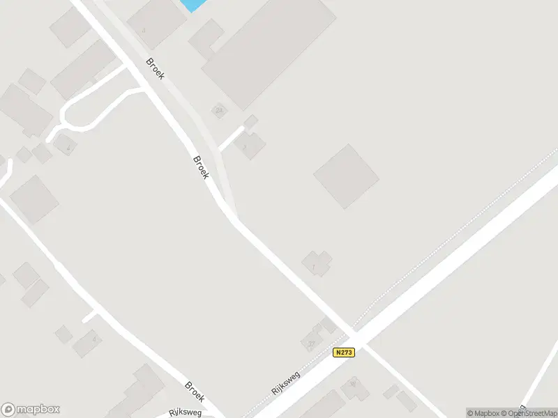 Ambulance met grote spoed naar de Broek in Kessel