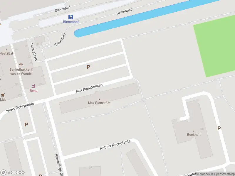 Ambulance met gepaste spoed naar de Max Planckplaats in Rotterdam