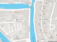 Ambulance met gepaste spoed naar de Lange Haven in Schiedam