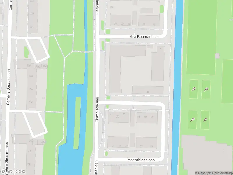 Ambulance met gepaste spoed naar de Maccabiadelaan in Amstelveen