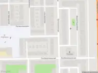 Ambulance met grote spoed naar de Johannes Hilverdinkstraat in Amsterdam