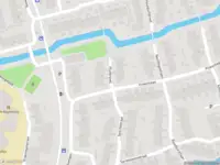 Ambulance met gepaste spoed naar de Fluiterpad in Delft