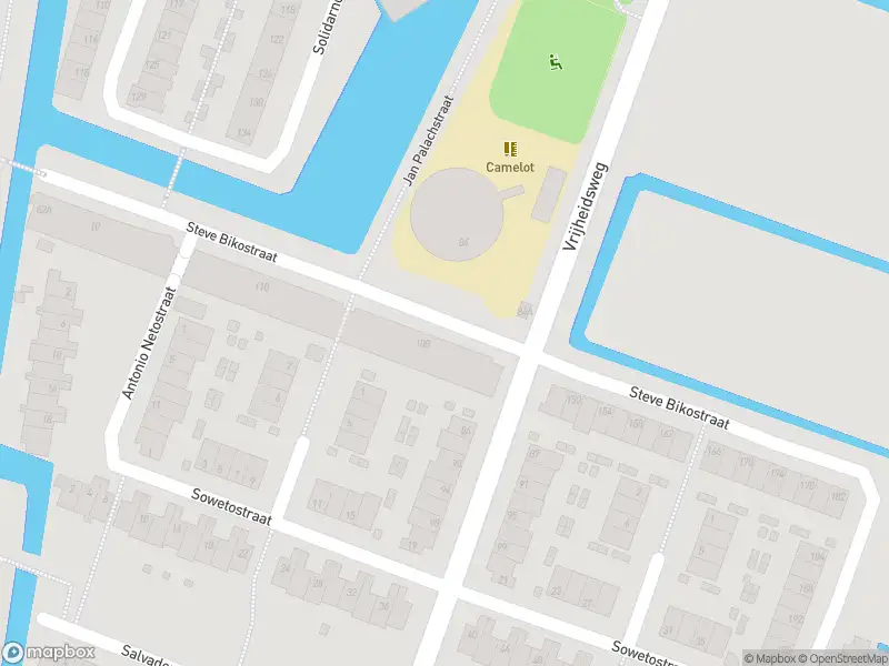 Ambulance met gepaste spoed naar de Prinses Beatrixplein in Haarlem