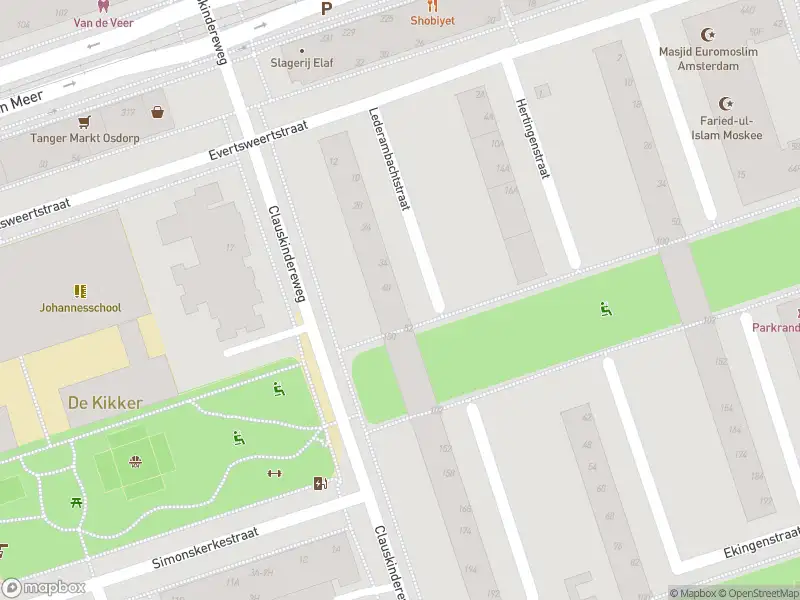 Ambulance met gepaste spoed naar de Wolbrantskerkweg in Amsterdam