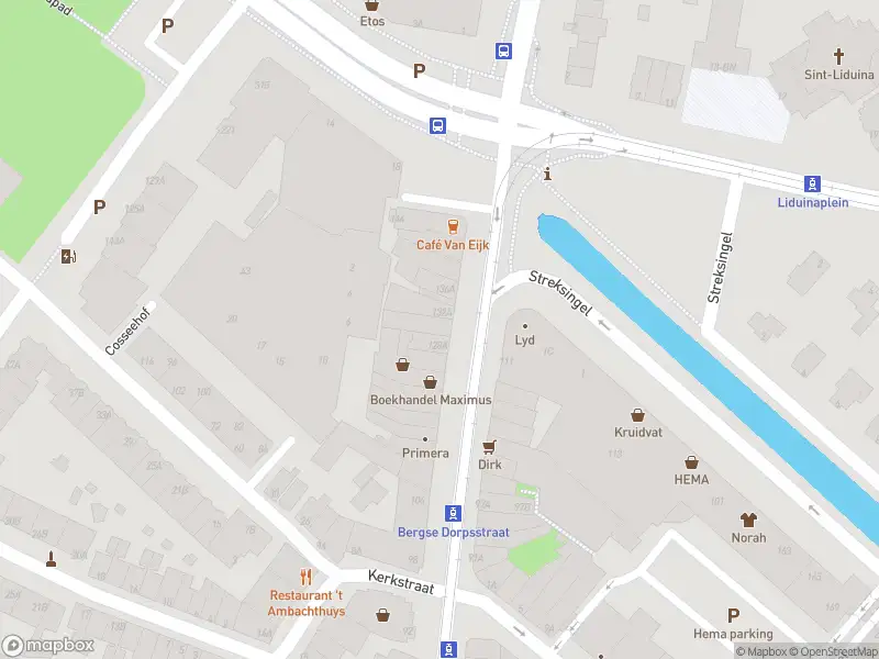 Ambulance met grote spoed naar de Bergse Dorpsstraat in Rotterdam