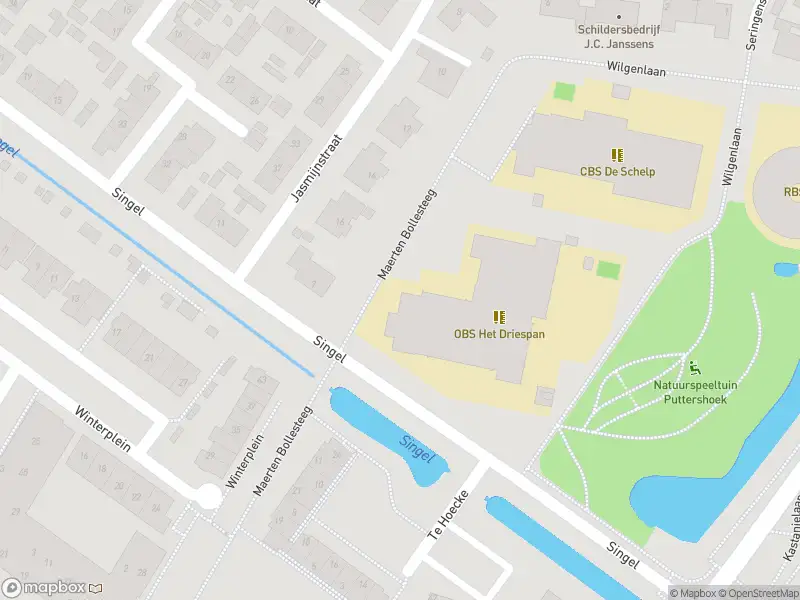 Ambulance met grote spoed naar de Singel in Puttershoek
