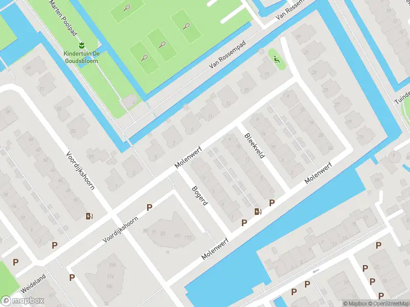 Brandweer met grote spoed naar de Molenwerf in Den Hoorn vanwege afhijsen patient