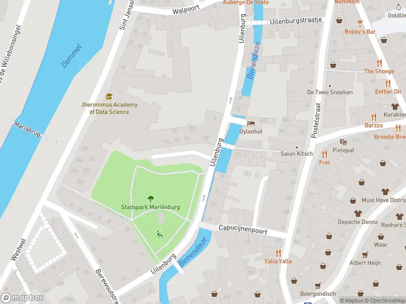 Brandweer met gepaste spoed naar de Uilenburg in 's-Hertogenbosch