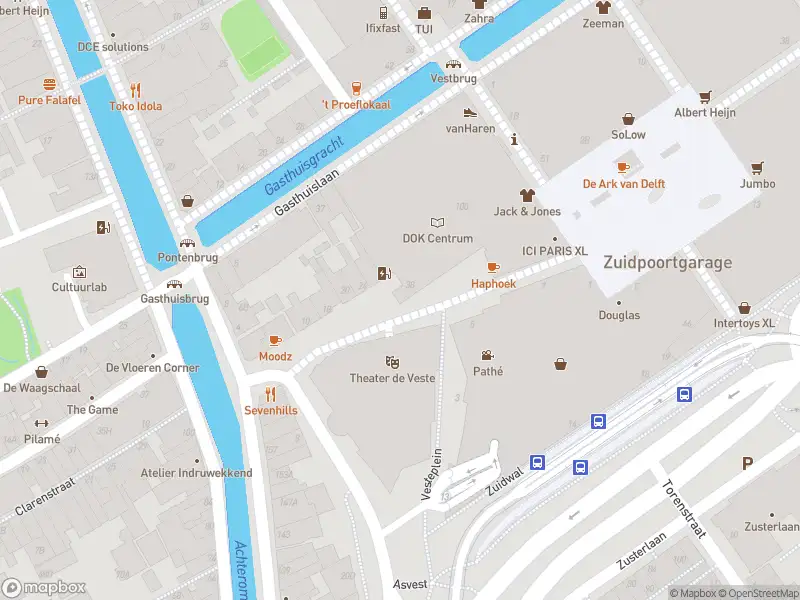 Brandweer met gepaste spoed naar de Vesteplein in Delft