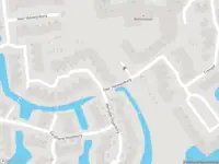 Ambulance met grote spoed naar de Heer Halewijnburg in Capelle aan den IJssel