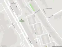 Ambulance met grote spoed naar de Haardstee in Amsterdam