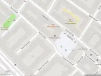 Ambulance met grote spoed naar de Banierstraat in Rotterdam