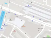 Ambulance met grote spoed naar de Stationsplein in Schiedam