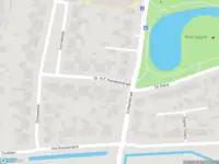 Brandweer met grote spoed naar de Dr. H.P. Heinekenstraat in 's-Hertogenbosch vanwege afhijsen patient