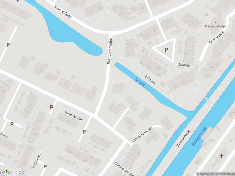 Ambulance met grote spoed naar de Standerdmolen in Puttershoek