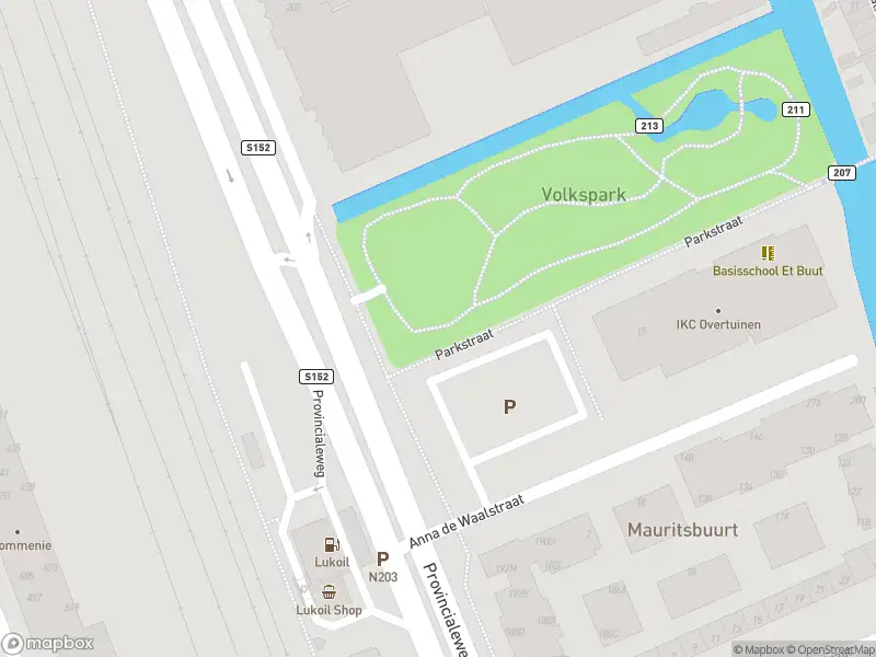 Ambulance met gepaste spoed naar de Lucy Stonestraat in Zaandam