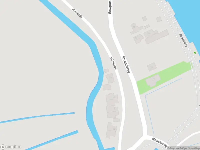 Ambulance met grote spoed naar de Vlietkade in Zevenhuizen