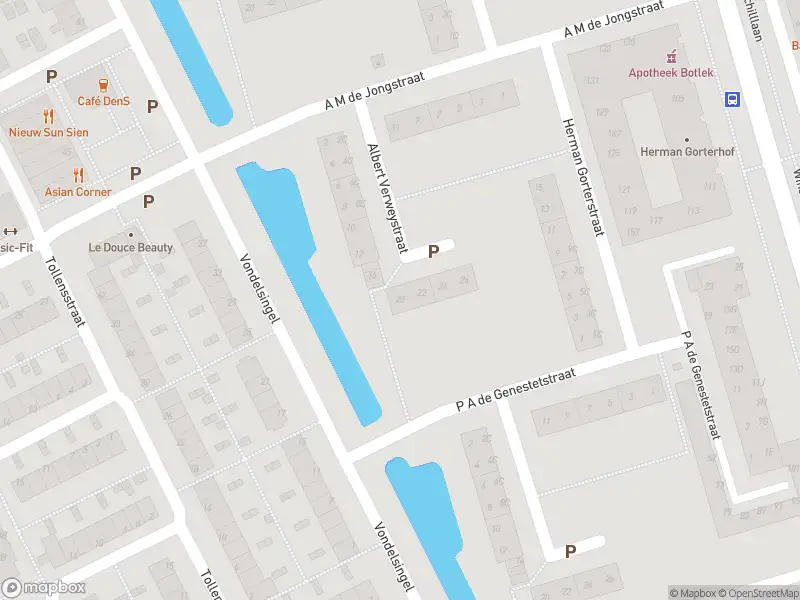 Ambulance met gepaste spoed naar de Albert Verweystraat in Spijkenisse