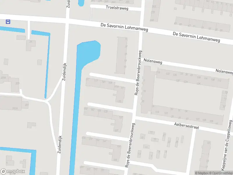 Ambulance met gepaste spoed naar de Ruys de Beerenbrouckweg in Dordrecht