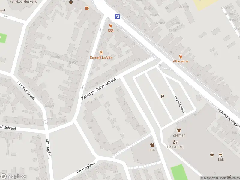 Brandweer met gepaste spoed naar de Koningin Emmastraat in Bergen op Zoom vanwege stankoverlast