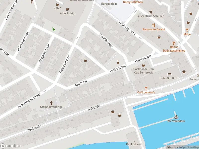 Ambulance met gepaste spoed naar de Aalstraat in Volendam