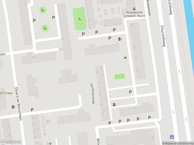 Ambulance met grote spoed naar de Kor Kuilerstraat in Schiedam