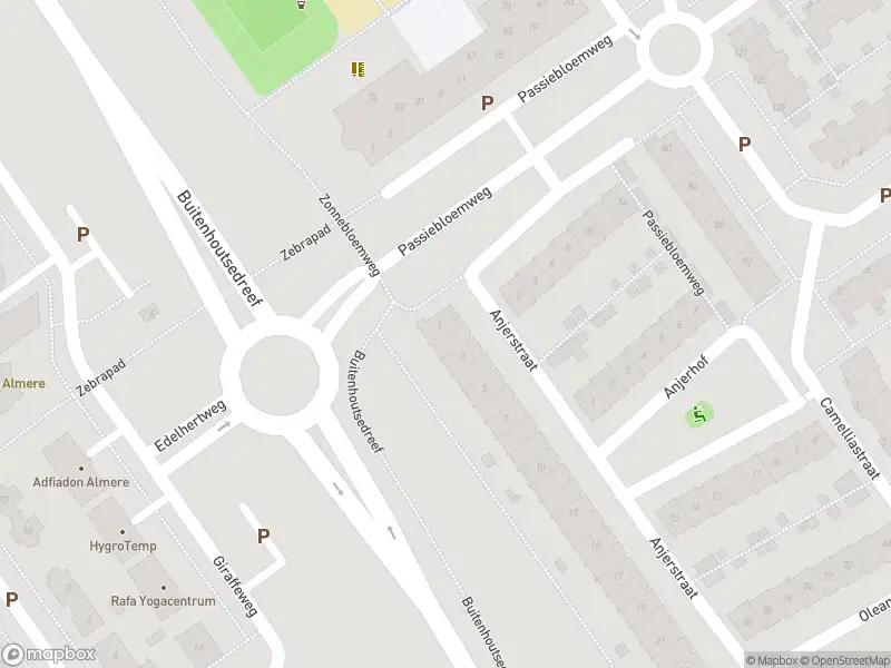 Brandweer met gepaste spoed naar de Anjerstraat in Almere