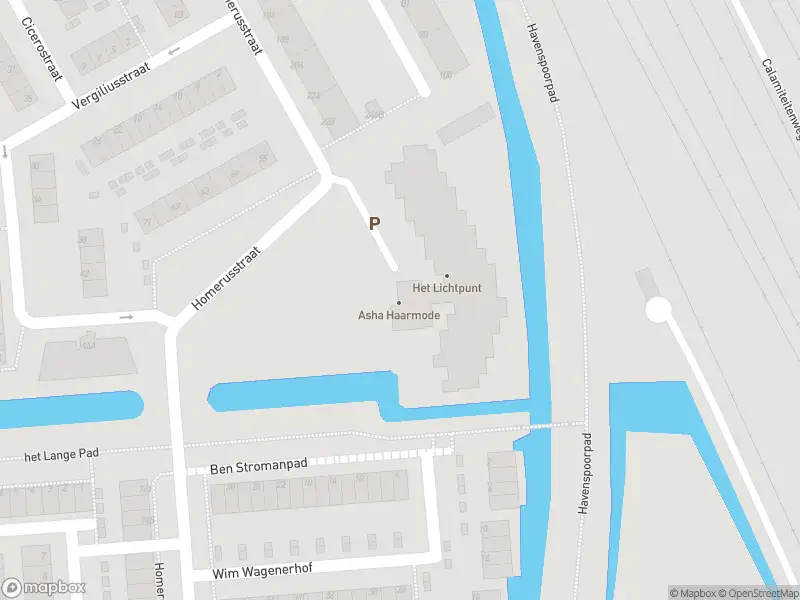 Ambulance met grote spoed naar de Homerusplein in Rotterdam