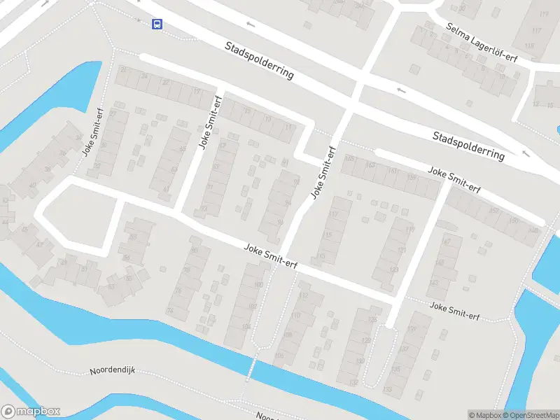 Ambulance met grote spoed naar de Joke Smit-erf in Dordrecht