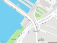 Ambulance met gepaste spoed naar de Dokweg in Dordrecht