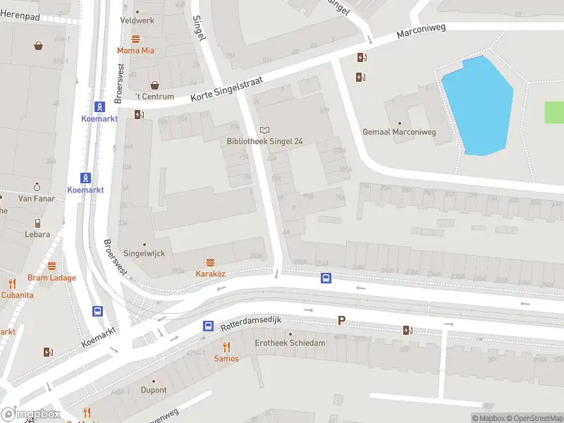 Ambulance met grote spoed naar de Singel in Schiedam