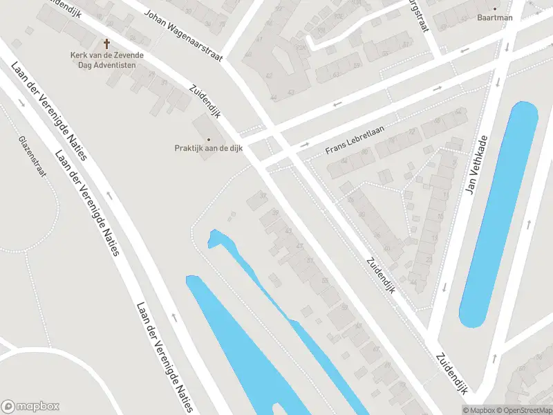 Ambulance met gepaste spoed naar de Zuidendijk in Dordrecht