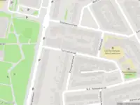 Ambulance met grote spoed naar de Torricellistraat in IJmuiden