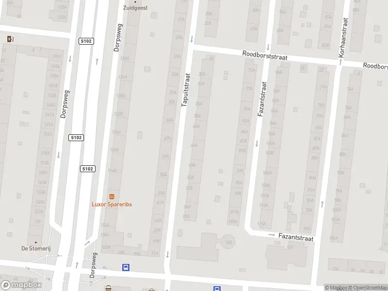 Ambulance met gepaste spoed naar de Tapuitstraat in Rotterdam