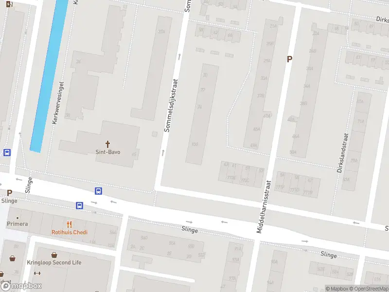 Ambulance met grote spoed naar de Sommelsdijkstraat in Rotterdam