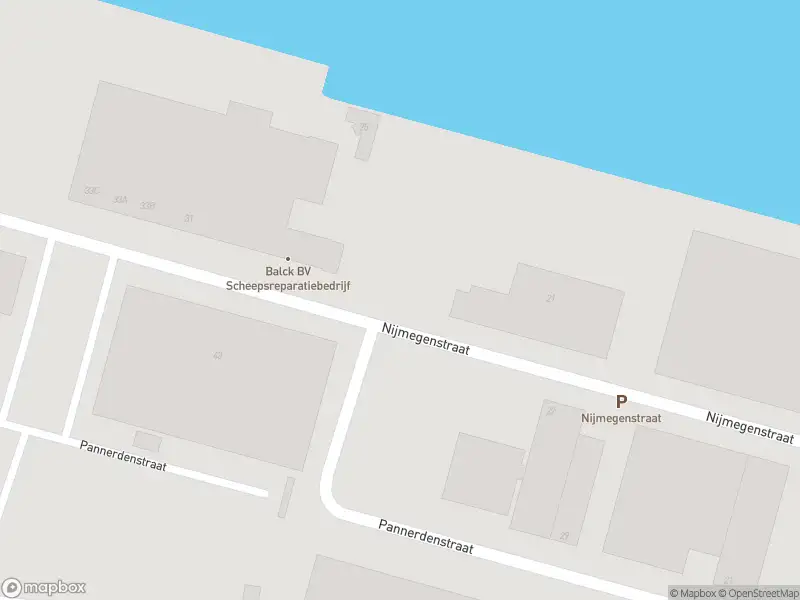 Ambulance met gepaste spoed naar de Nijmegenstraat in Rotterdam