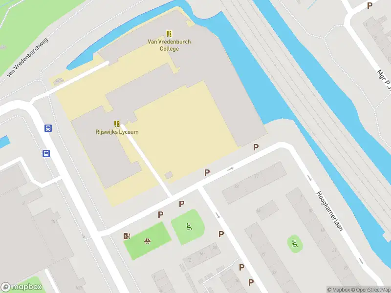 Ambulance met gepaste spoed naar de Karmozijnstraat in Rijswijk