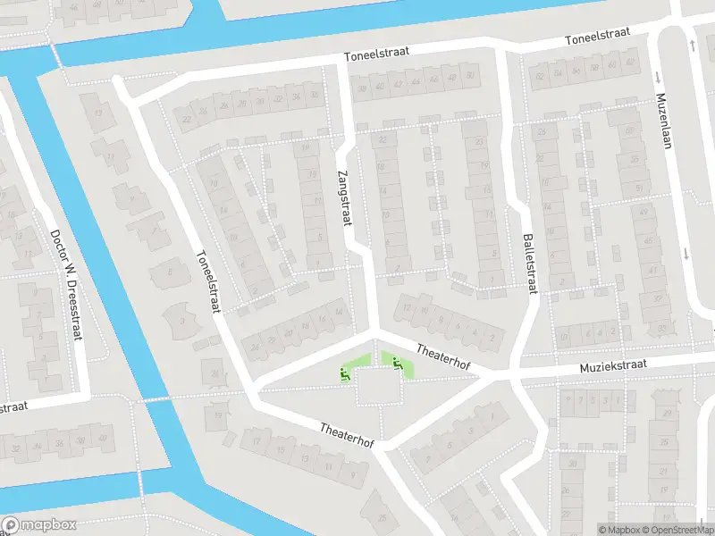 Ambulance met grote spoed naar de Zangstraat in Gorinchem